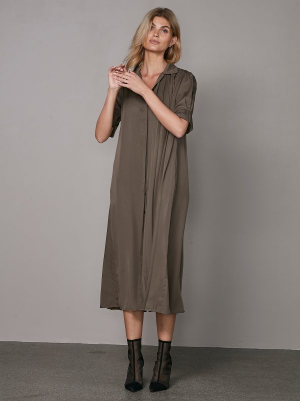 YMKE pleated dress - Mud Verkauf – Bild 5